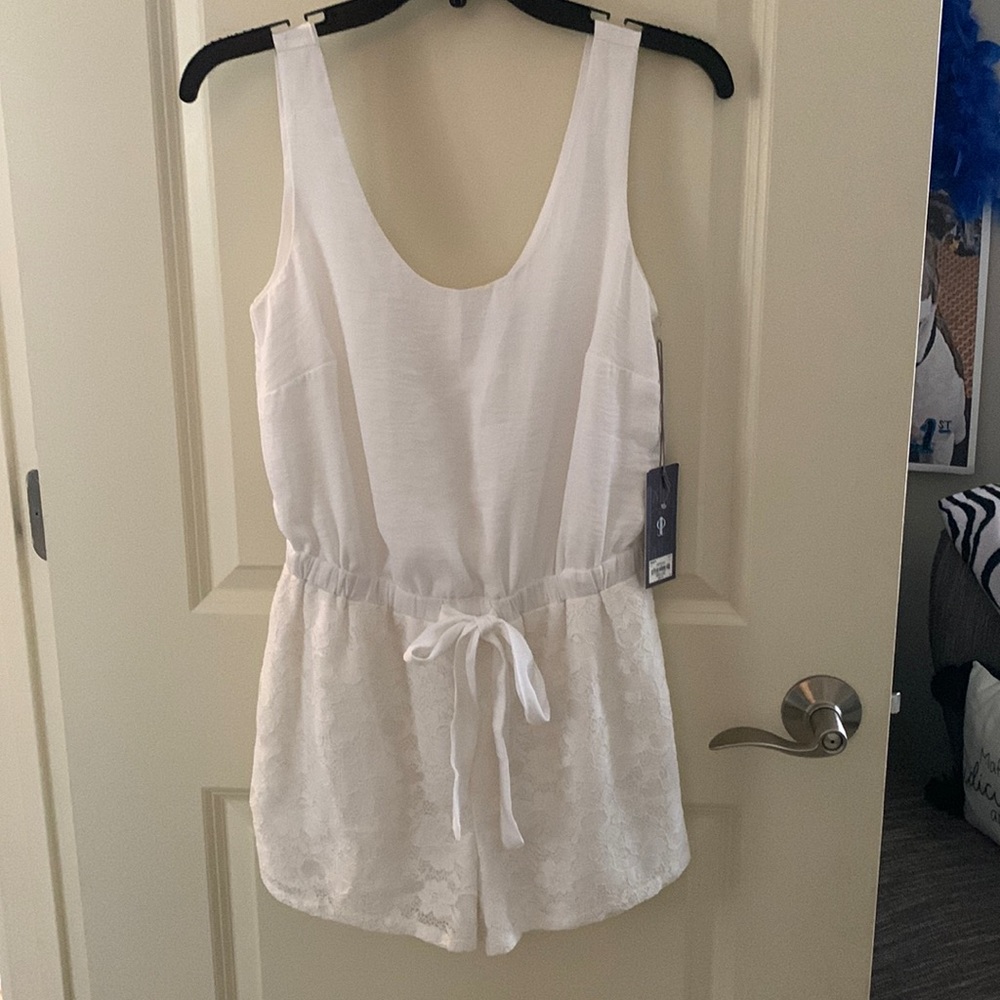 Jennifer Lopez romper size 0